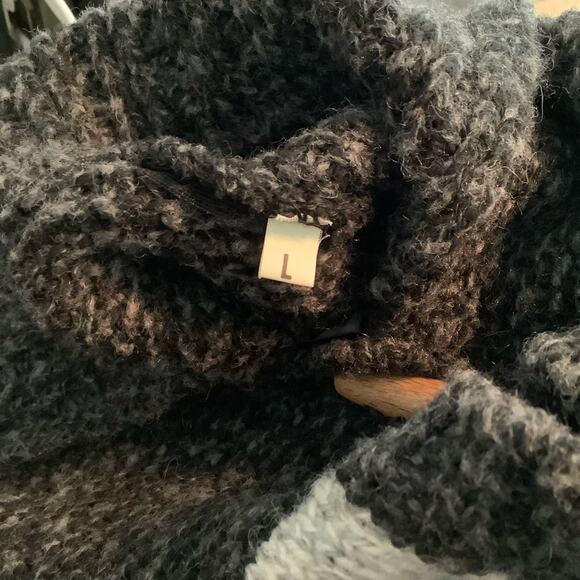 Ellen Classic Knits Gray Wool Blend Striped Toggle Cardigan Sweater Large - Picture 6 of 6